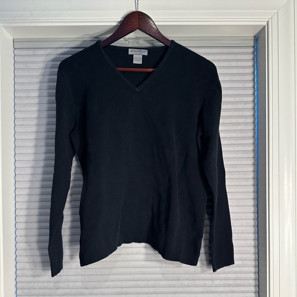 Black Eddie Bauer 100% cotton v neck sweater